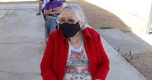 Naná de MasterChef se vacunó contra el COVID-19 e hizo llamado a seguir cuidándose