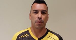 Coquimbo Unido da el golpe y anuncia el fichaje de Esteban Paredes