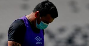Esteban Paredes lamentó su salida de Colo Colo y apuntó a Mosa: 