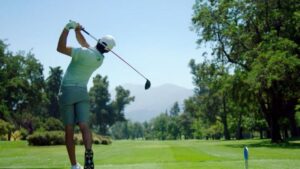 Joaquín Niemann a la cabeza de campaña para masificar el golf en Chile