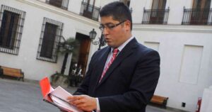 Tricel se cuadró con el Servel: candidatos de Felices y Forrados no competirán en la elección de abril