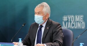 Daños en fetos y problemas hepáticos: Paris detalló los efectos adversos del Avifavir