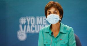 Daza explica vacunación de parlamentarios: “Están dentro del grupo que realizan funciones críticas para el Estado”