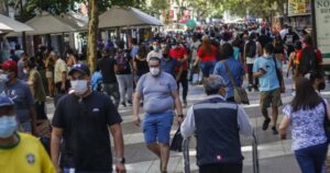 Balance COVID-19: Región Metropolitana registró más de mil casos nuevos