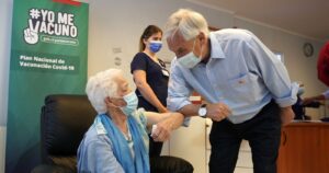 Piñera celebró el inicio de la vacunación pero advirtió que 