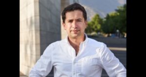Candidato a alcalde del Partido Republicano propuso crear frontera y blindar accesos de Vitacura
