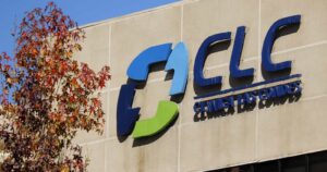 Las Condes: en estado de gravedad quedó niño atrapado en filtro de piscina