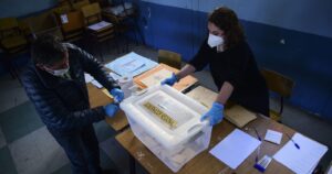 Congreso discutirá desde este miércoles ampliar elección de abril a dos días