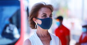 Gloria Hutt respalda a Guevara y descarta mayor riesgo de contagio en el transporte público
