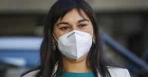 Izkia Siches por clases presenciales en fase 2: 