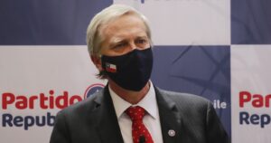 Partido Republicano en alerta por salud de Kast: 