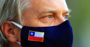 Familia de José Antonio Kast asegura que presenta mejorías tras ser hospitalizado por Covid