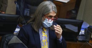 Letelier pide pronunciamiento de mesa del Senado por indicaciones a reforma previsional