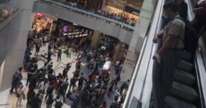 VIDEOS | Gimnasios responden a llamado a protestar de diputado Keitel y realizan entrenamientos en malls