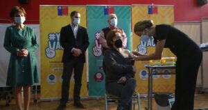 Comenzó la vacunación contra el COVID-19 para las personas sanas menores de 60 años