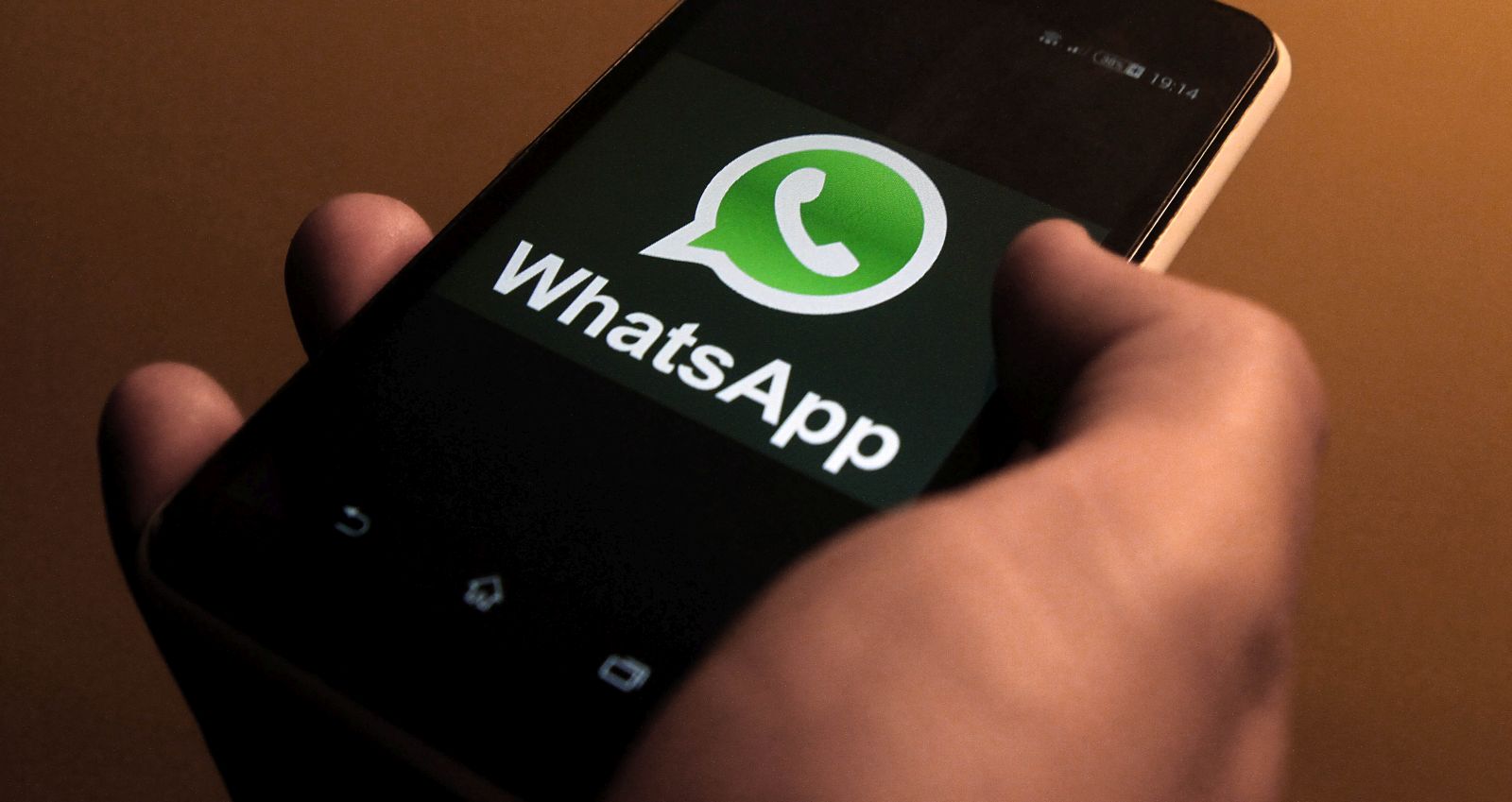 WhatsApp Instagram