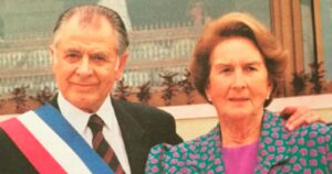 El legado de Leonor Oyarzún en su cumpleaños 102