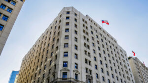 Ministerio de Hacienda responde a recorte de nota crediticia de S&P a Chile