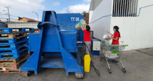 Ministerio de Medio Ambiente otorgó a Tottus La Cisterna el sello de Cero Residuos