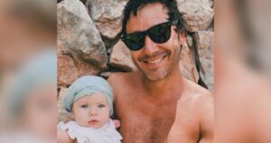 La foto de Benjamín Vicuña junto a su hijo Amancio: 