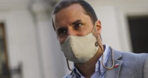 Bellolio ante propuesta de vincular el toque de queda con el Plan Paso a Paso: 