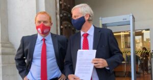 Kast continúa ofensiva contra el Gobierno y pide viaje de Piñera a La Araucanía: 