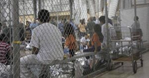 El Pentágono dará refugio a niños migrantes en sus instalaciones militares en Texas