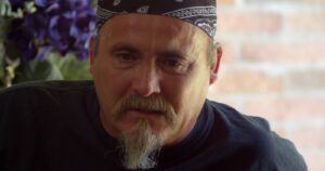 Paul Vásquez reveló entre lágrimas que sufrió abuso sexual hace 40 años: 