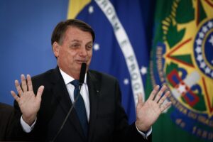 Bolsonaro compara las restricciones contra el Covid-19 con el comunismo