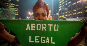 Tribunal Constitucional de Ecuador despenaliza el aborto por violación