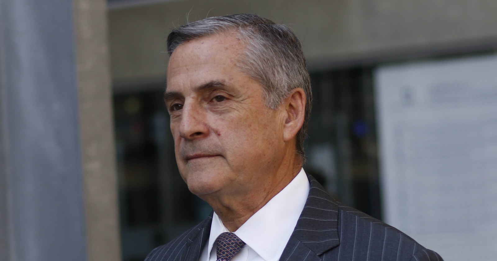 Patricio Contesse Caso Cascadas