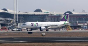 SKY suspenderá sus vuelos internacionales durante el mes de abril