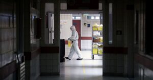 Sochimi aseguró que la Región Metropolitana no está en condiciones para levantar la cuarentena