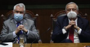 Paris reconoce que Piñera 