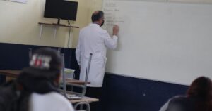 20% de profesores se retira en los primeros cinco años de vida laboral