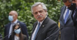 Alberto Fernández alargó restricciones para Argentina hasta el 21 de mayo