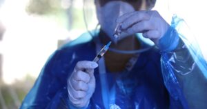 ISP aprueba el uso de la vacuna de una dosis de CanSino hasta los 60 años