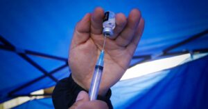 Argentina: suspendieron vacunación en estadio por partido de fútbol