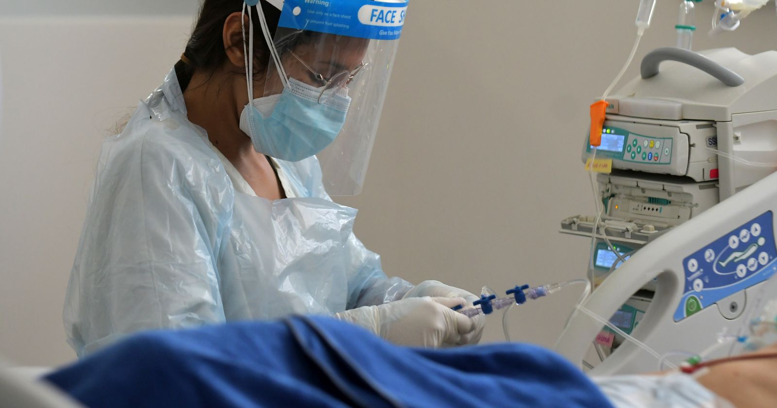 camas UCI disponibles