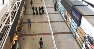 LATAM cancelará mayor parte de sus vuelos internacionales por nuevas restricciones