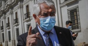 Paris acusó que se forman empresas
