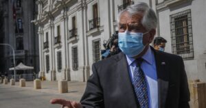 Paris defiende ayudas del Gobierno y anuncia baja de casos en otras comunas de la Región Metropolitana