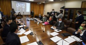 Comisión de Constitución despacha proyectos de tercer retiro a la Sala de la Cámara Baja