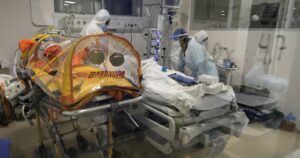 ICOVID: pandemia sigue en niveles críticos pese a incipiente reducción de casos