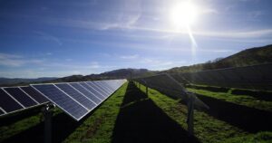 Operaciones de Anglo American en Sudamérica funcionarán con energía 100% renovable