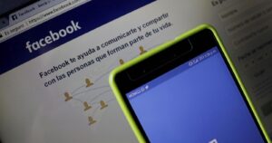 Usuarios reportan caída global de Facebook e Instagram