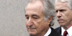 Muere Bernie Madoff, el autor de la estafa piramidal más grande en la historia