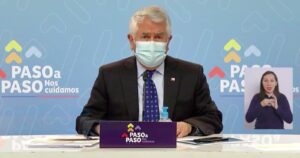 Paris explica baja en ritmo de vacunación y descarta ampliar calendario a más edades