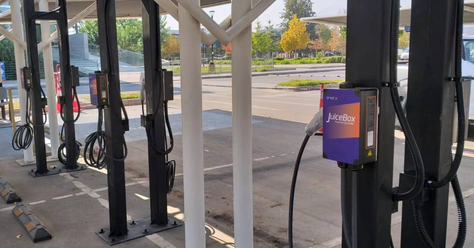 puntos de carga vehículos eléctricos