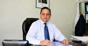 Director del Servicio de Salud de Magallanes fue trasladado a Santiago por COVID-19